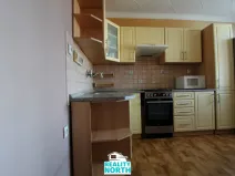 Prodej bytu 2+1, Teplice, Zemská, 54 m2