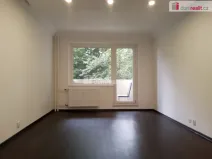 Pronájem bytu 2+1, Karlovy Vary, Charkovská, 48 m2
