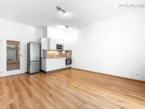 Pronájem bytu 1+kk, Praha - Vršovice, 28. pluku, 37 m2