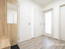 Pronájem bytu 2+kk, Praha - Troja, Mazurská, 50 m2