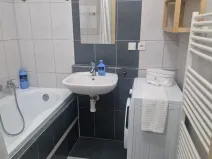 Pronájem bytu 2+1, Praha - Čakovice, Ke stadionu, 70 m2