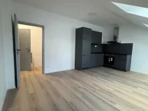 Pronájem bytu 1+kk, České Budějovice, Rudolfovská tř., 30 m2