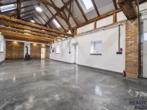 Pronájem skladu, Pardubice, V Uličce, 174 m2