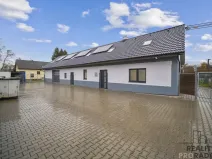 Pronájem skladu, Pardubice, V Uličce, 174 m2