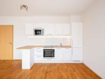 Prodej bytu 1+kk, Černošice, Mokropeská, 40 m2