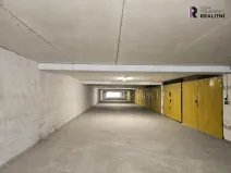 Pronájem garáže, Praha - Kyje, Manželů Dostálových