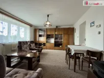 Prodej bytu 3+1, Teplá, Školní, 72 m2