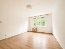 Pronájem bytu 2+1, Karlovy Vary, Plešivecká, 52 m2