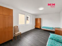 Pronájem atypického bytu, Čáslav - Čáslav-Staré Město, Formíkova, 90 m2