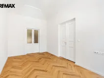 Prodej bytu 2+1, Praha - Karlín, Pernerova, 69 m2