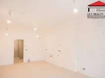 Prodej bytu 2+kk, Frýdek-Místek, Zámecké nám., 89 m2