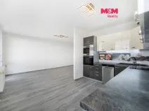Pronájem bytu 3+kk, Praha - Prosek, Jablonecká, 66 m2