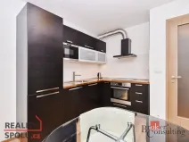 Pronájem bytu 2+kk, Praha - Libeň, Matějkova, 49 m2