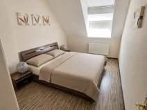 Prodej bytu 3+1, Karlovy Vary, Vřídelní, 74 m2