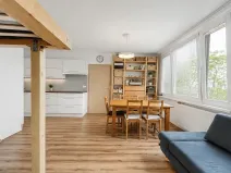 Prodej bytu 3+kk, Praha - Kobylisy, Třeboradická, 68 m2
