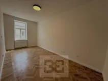 Pronájem bytu 2+kk, Praha - Smíchov, Plzeňská, 44 m2