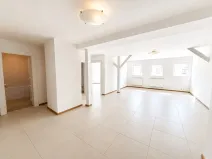 Pronájem bytu 2+kk, Praha - Holešovice, Komunardů, 86 m2