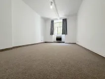 Pronájem bytu 1+kk, Praha, Eliášova, 30 m2