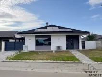 Prodej rodinného domu, Hrušky, Na Zahajce, 117 m2