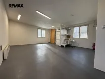 Pronájem obchodního prostoru, Horní Bříza, Sídlištní, 37 m2