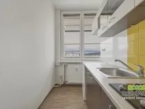 Pronájem bytu 1+kk, Zlín, Ševcovská, 33 m2