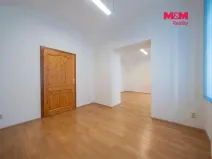 Pronájem obchodního prostoru, Bruntál, Jesenická, 30 m2