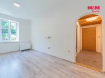 Prodej bytu 1+1, Karlovy Vary - Drahovice, Mattoniho nábřeží, 48 m2