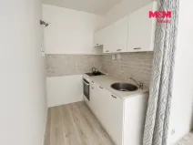 Prodej bytu 2+kk, Louny, Petra Obrovce, 26 m2