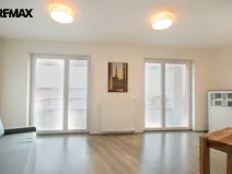 Prodej bytu 1+kk, Praha - Zličín, Sazovická, 33 m2