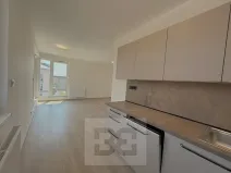Pronájem bytu 2+kk, Pardubice, U Sportovní školy, 59 m2