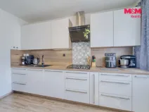 Prodej bytu 3+1, Praha - Prosek, Vysočanská, 69 m2