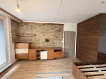 Pronájem bytu 1+1, Znojmo, Gagarinova, 33 m2