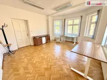Pronájem kanceláře, Veltrusy, Palackého, 85 m2