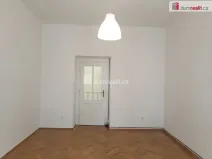 Pronájem bytu 1+kk, Praha - Vršovice, Na spojce, 29 m2