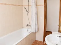 Pronájem bytu 2+kk, Praha - Bubeneč, Sochařská, 63 m2
