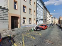 Pronájem garážového stání, Praha - Vinohrady, Voroněžská