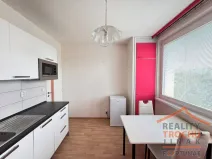 Prodej bytu 1+1, Hradec Králové, třída Edvarda Beneše, 40 m2