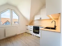 Prodej bytu 3+1, Hustopeče, Gen. Peřiny, 78 m2