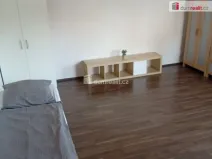 Pronájem atypického bytu, Bořanovice, Hlavní, 15 m2