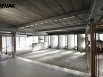Prodej garážového stání, Hradec Králové - Nový Hradec Králové, Mrštíkova, 13 m2