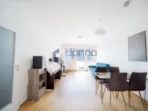 Pronájem bytu 2+kk, Praha, Pod stolovou horou, 57 m2