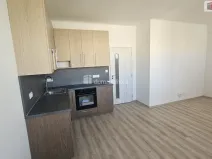 Pronájem bytu 2+kk, Praha - Holešovice, Osadní, 46 m2
