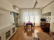 Pronájem bytu 2+1, Hradec Králové, třída SNP, 55 m2