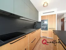 Pronájem bytu 3+kk, Praha - Žižkov, Květinková, 78 m2