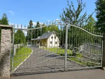 Prodej rodinného domu, Plesná, Sokolská, 200 m2
