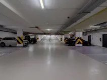 Pronájem garážového stání, Praha - Holešovice, U průhonu, 19 m2