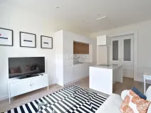 Pronájem bytu 2+kk, Praha - Vinohrady, náměstí Jiřího z Poděbrad, 56 m2