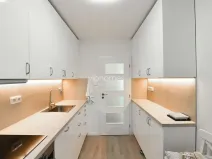 Pronájem bytu 2+1, Praha - Podolí, Dvorecká, 55 m2