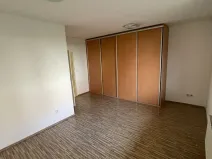 Pronájem bytu 2+kk, Praha - Lysolaje, Sídlištní, 64 m2
