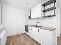 Prodej bytu 2+1, Hejnice, Sídliště, 49 m2